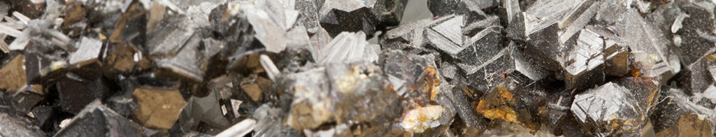closeup image of zinc ore